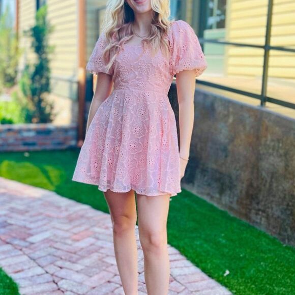 Adelyn Rae Blush Pink Floral Puff Sleeve Mini Baby Doll Tea Dress size Small - Picture 2 of 13